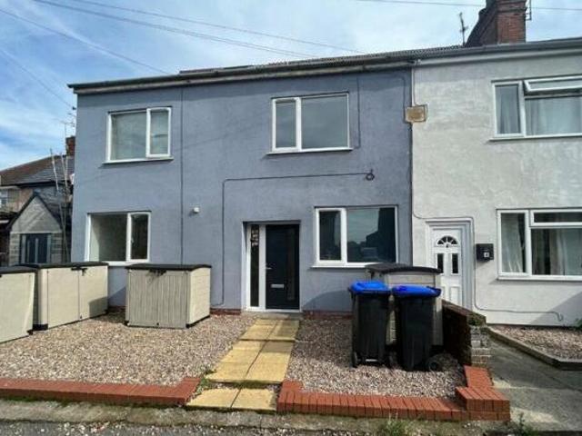 House for rent in Lyons, Greater London