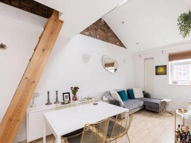 House for rent in Lyons, Greater London