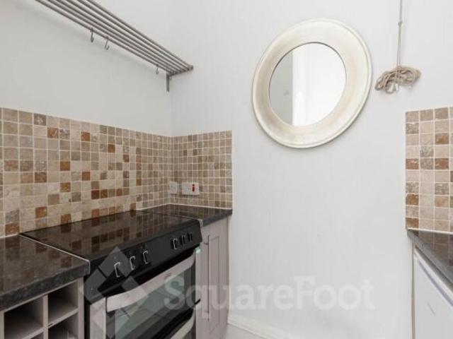 Flat for rent in Comely Bank, Craigleith