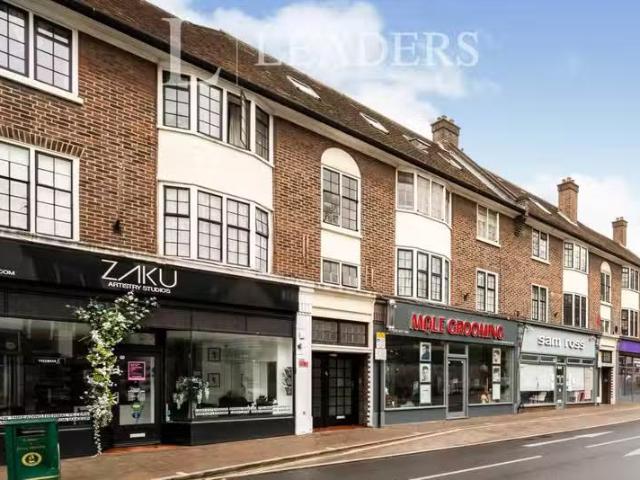 House for rent in Woodcote, Epsom