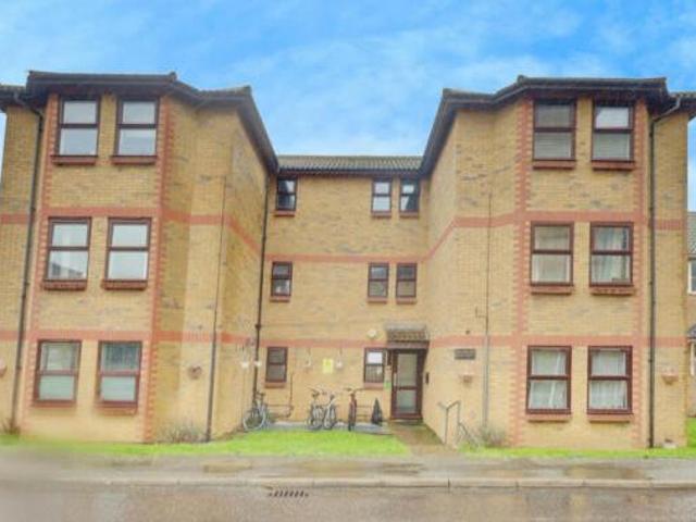 House for rent in Alton Barnes