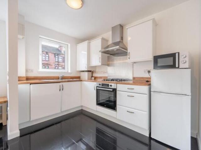 Flat for rent in Parkhead, Scotland