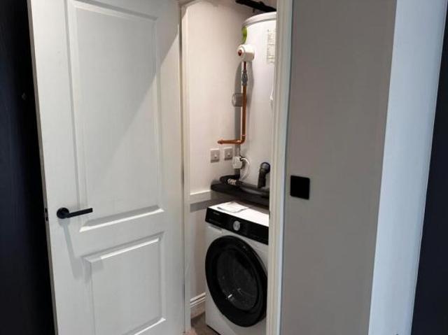Flat for rent in Springwell, Tyne And Wear