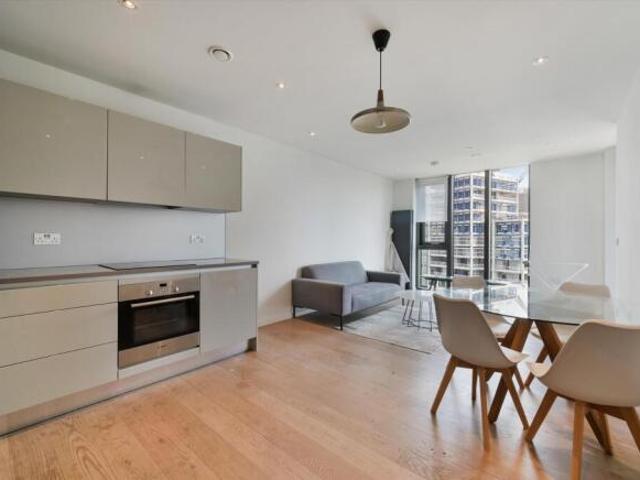 Flat for rent in Cat Hill