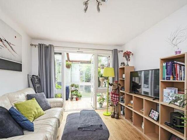 House for rent in Lyons, Greater London