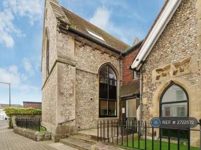 House for rent in Fishersgate, West Sussex