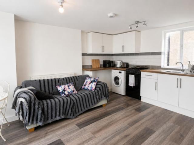 Flat for rent in Sandown Park, Kent