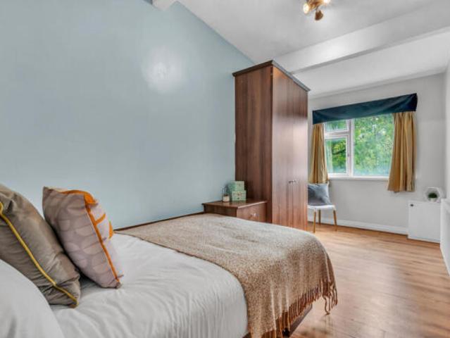 Flat for rent in West Yorkshire