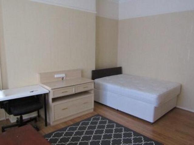 Flat for rent in Green Close, Warwickshire