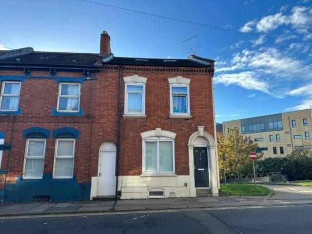 Flat for rent in St Michaels, Paignton