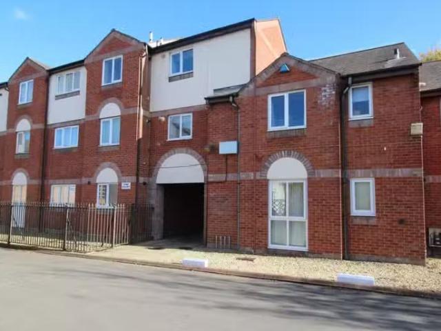 House for rent in Golden Valley, Gloucestershire