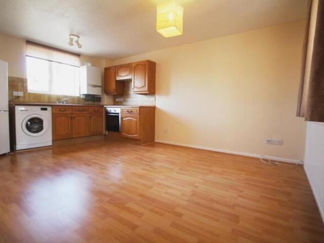 Flat for rent in Golden Valley, Gloucestershire
