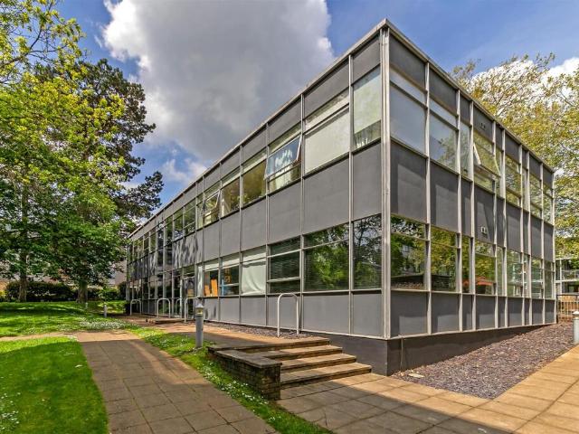 Flat for rent in St Albans