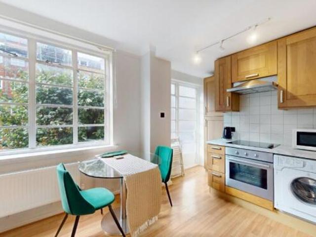 Flat for rent in Cat Hill