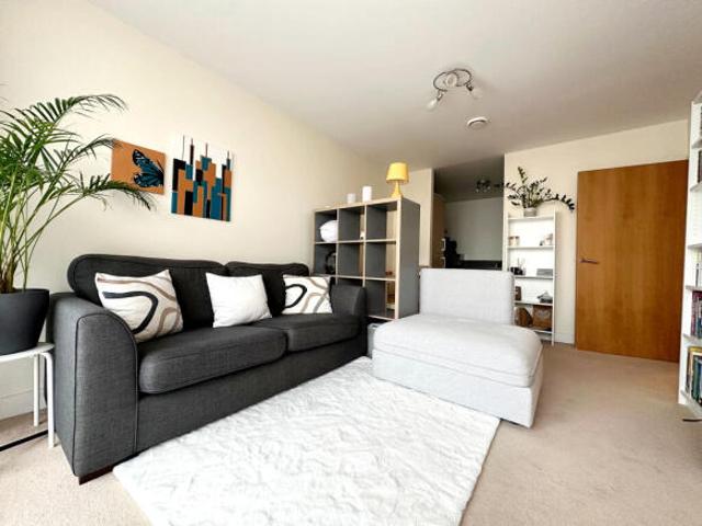 Flat for rent in Orpington, Greater London