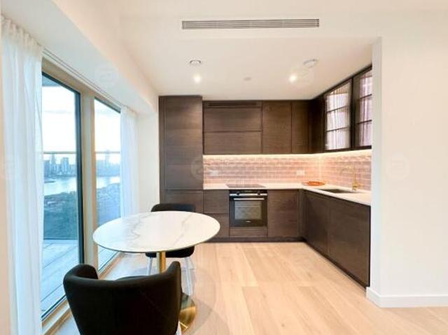 Flat for rent in Cat Hill