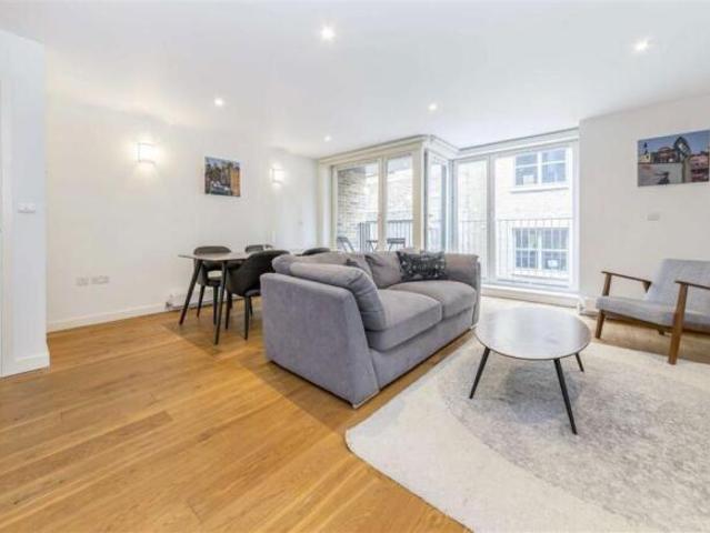 Flat for rent in The Borough, Greater London