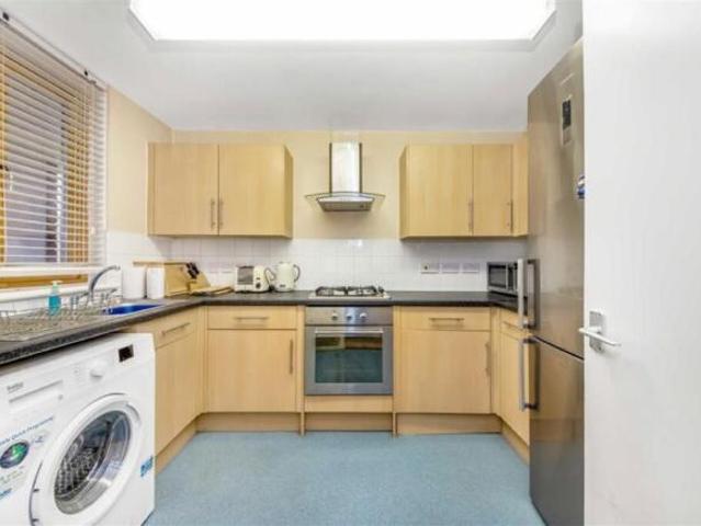 Flat for rent in Lee, Greater London