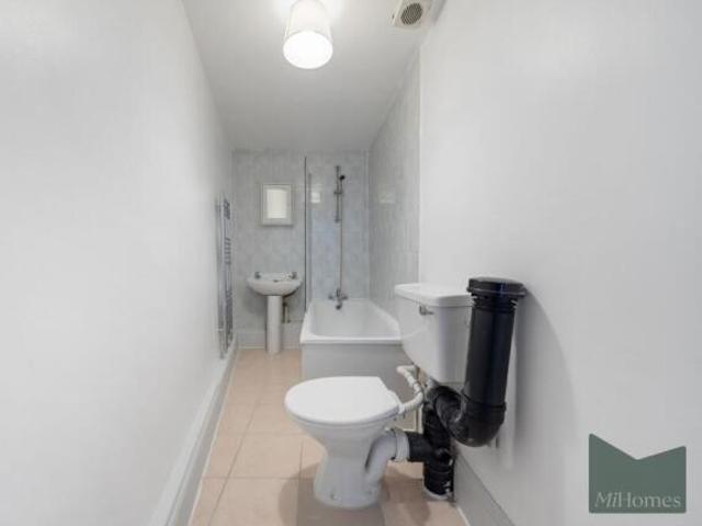 Flat for rent in London Borough of Haringey, Greater London