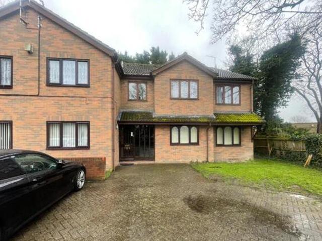 House for rent in Lyons, Greater London