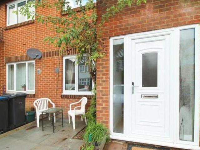 House for rent in Blackhills, Surrey
