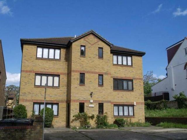 House for rent in Lyons, Greater London