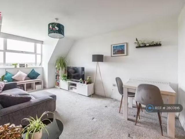 House for rent in Crayford, Greater London