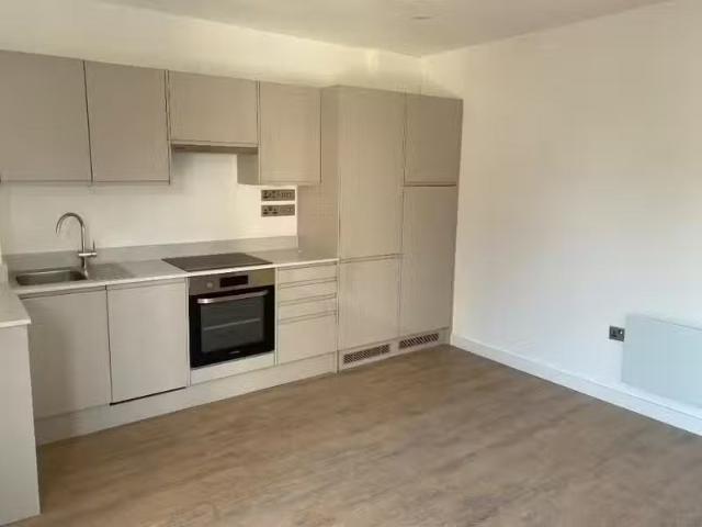 House for rent in Fole, Surrey