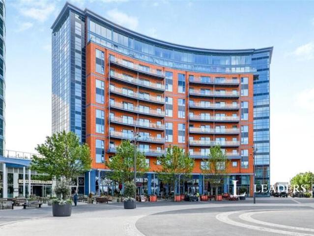 Flat for rent in Portsea, City Of Portsmouth