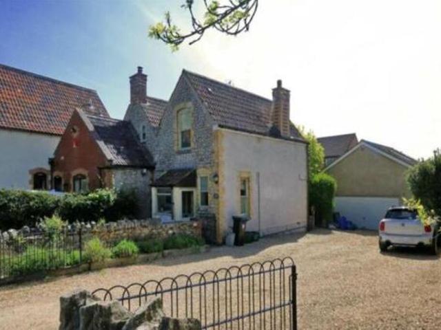 House for rent in Lyons, Greater London