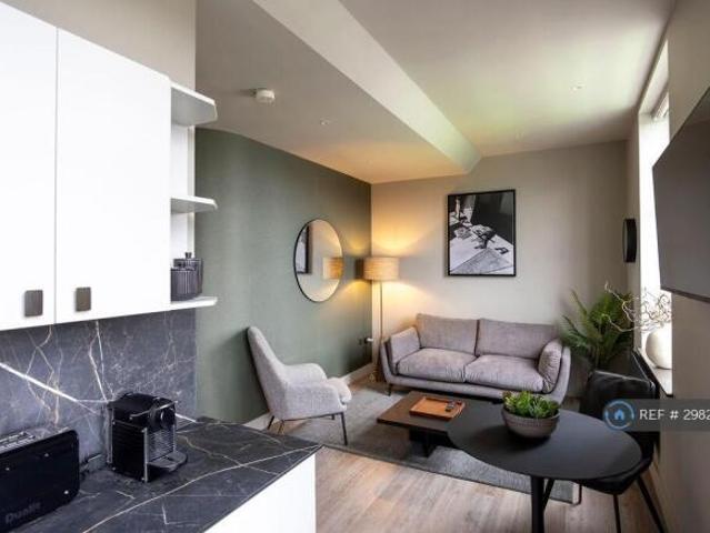 Flat for rent in West Yorkshire