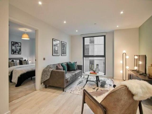 Flat for rent in Holdenhurst, Bournemouth