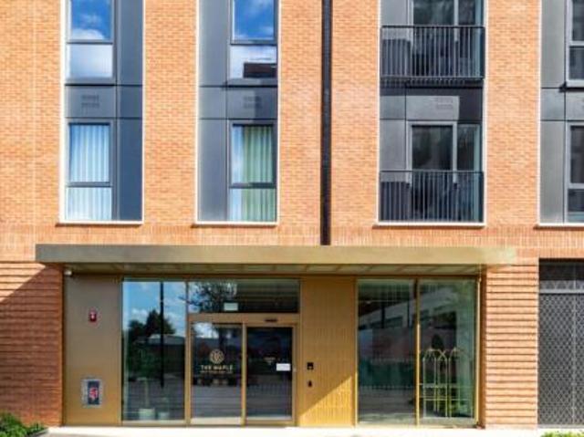 Flat for rent in Cat Hill