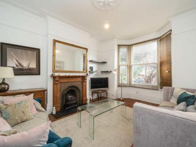 Flat for rent in Greater London