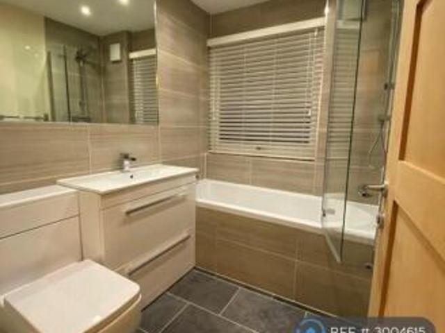 Flat for rent in Beckenham, Greater London