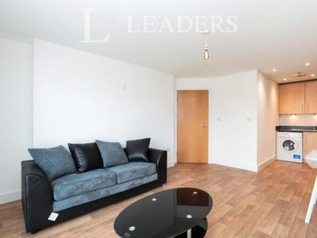 Flat for rent in Portsea, City Of Portsmouth