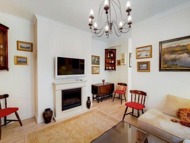 Flat for rent in Barnes, Greater London