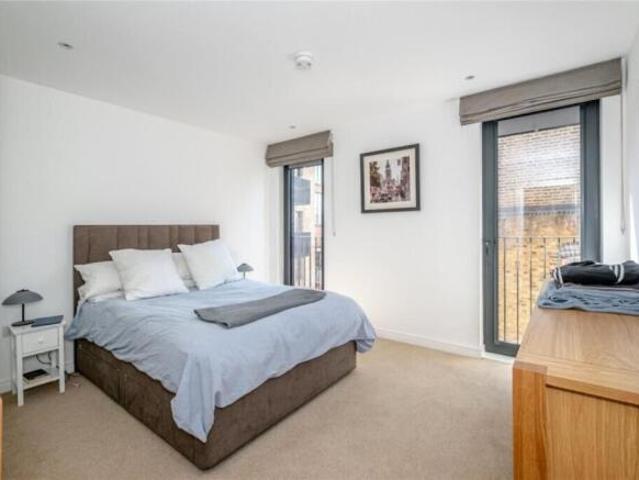 Flat for rent in Woolwich, Greater London