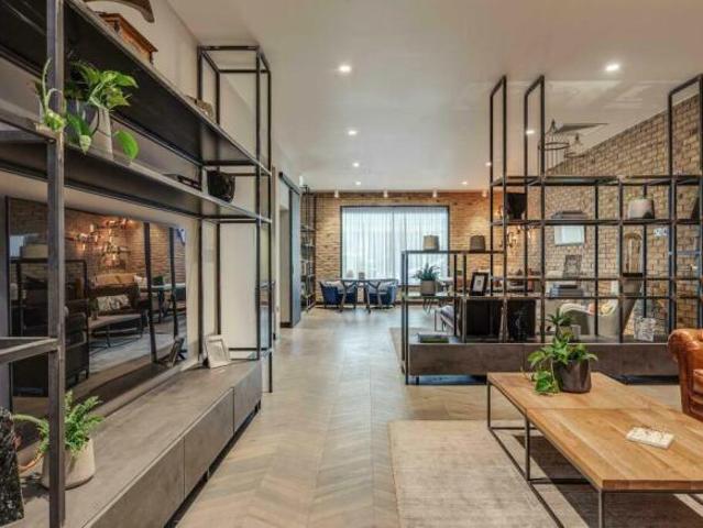 Flat for rent in Cat Hill