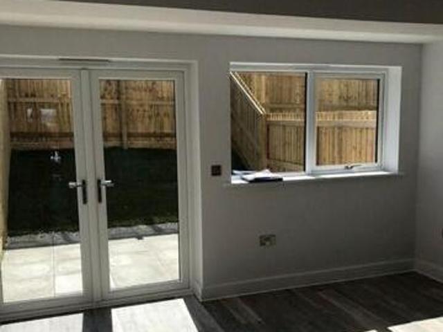 House for rent in Strode, Devon