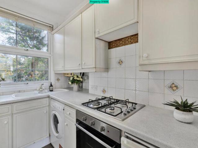 Flat for rent in Cat Hill