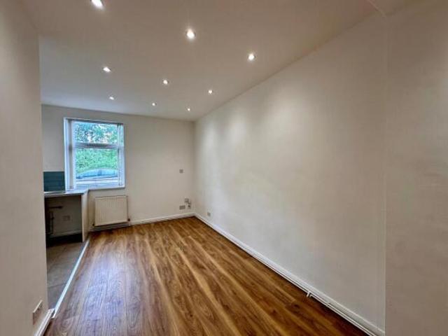 Flat for rent in Greenheys, Greater Manchester