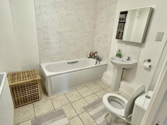 Flat for rent in Hackney