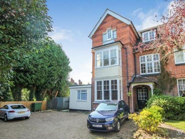 House for rent in Nevill Park, Sandown Park
