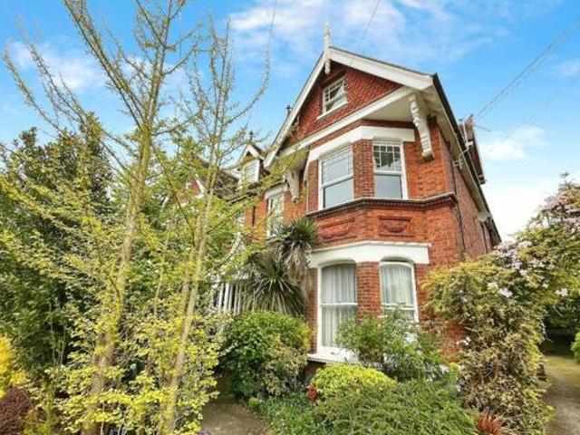 House for rent in Nevill Park, Sandown Park