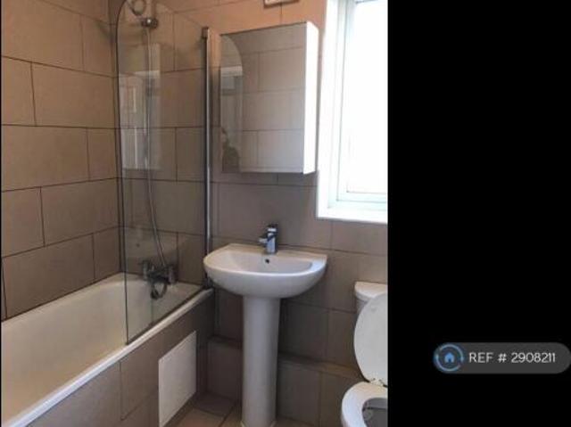 Flat for rent in Key Street, Suffolk