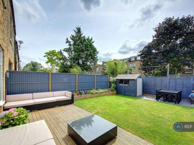 House for rent in Twickenham, Greater London