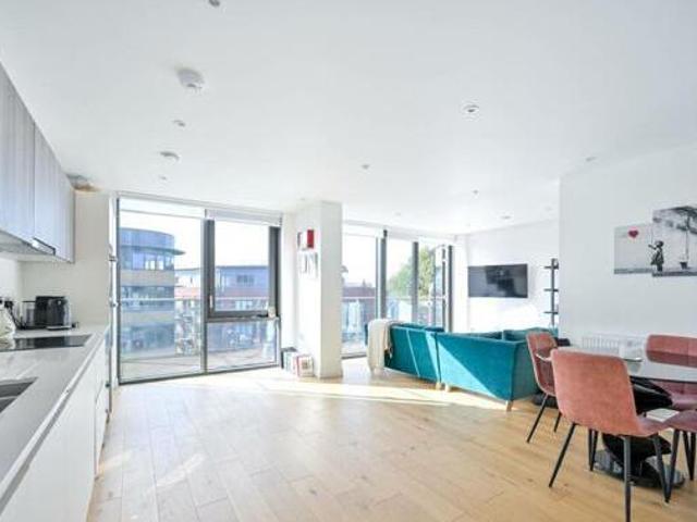 House for rent in Twickenham, Greater London