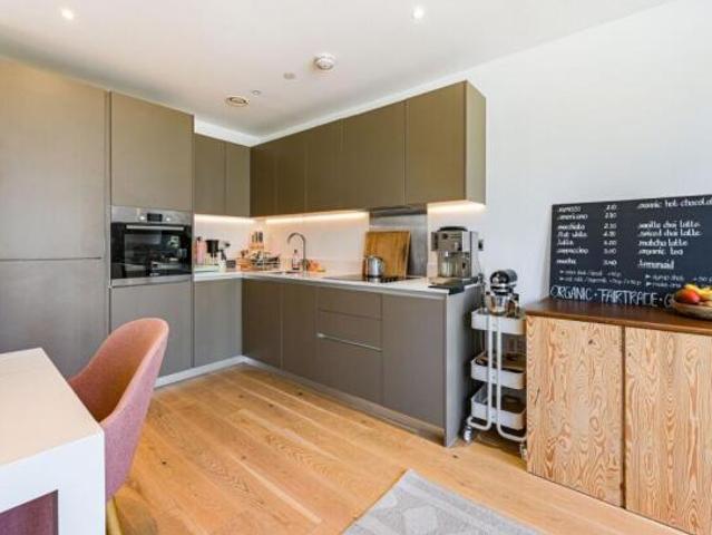 Flat for rent in Woolwich, Greater London