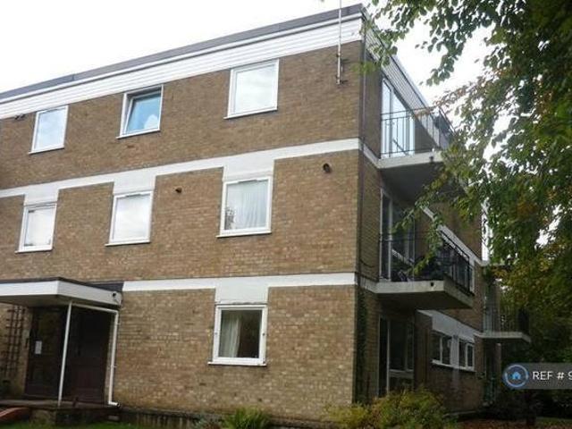 House for rent in Surrey